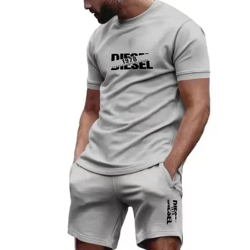 Conjunto de camiseta y pantalo - Running Gear For Men reseña y precio